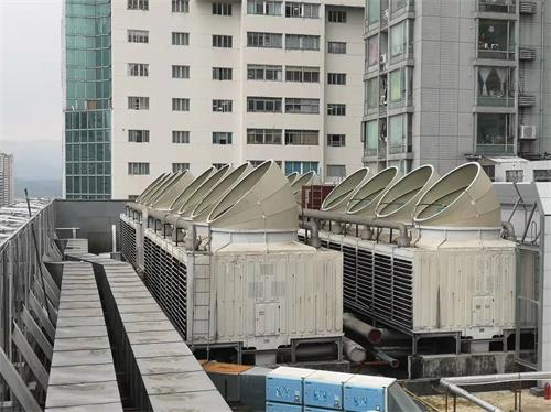 低噪音<a href=http://www.wholetang.com target=_blank class=infotextkey>冷卻塔降噪</a>