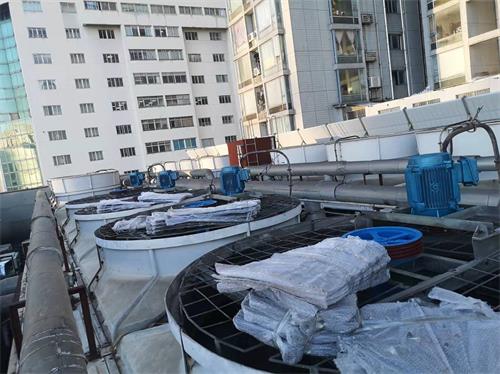 低速大風量冷卻塔風機 低速大風量<a href=http://www.wholetang.com/peijian/fan/ target=_blank class=infotextkey>冷卻塔風機</a>